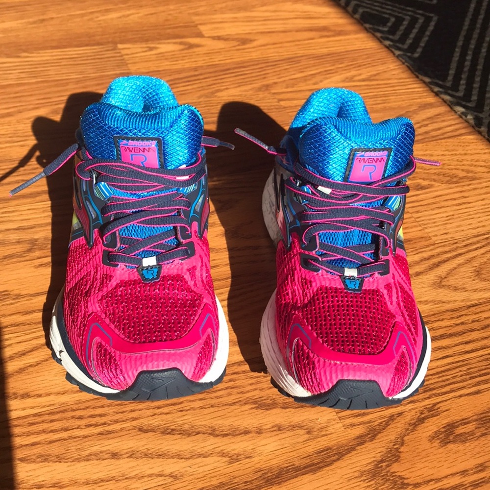 Brooks Ravenna Running Shoes